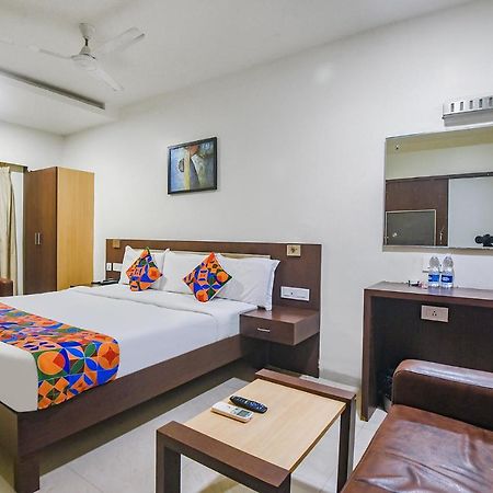 Vijayawāda Fabhotel Leela Grand Inn מראה חיצוני תמונה
